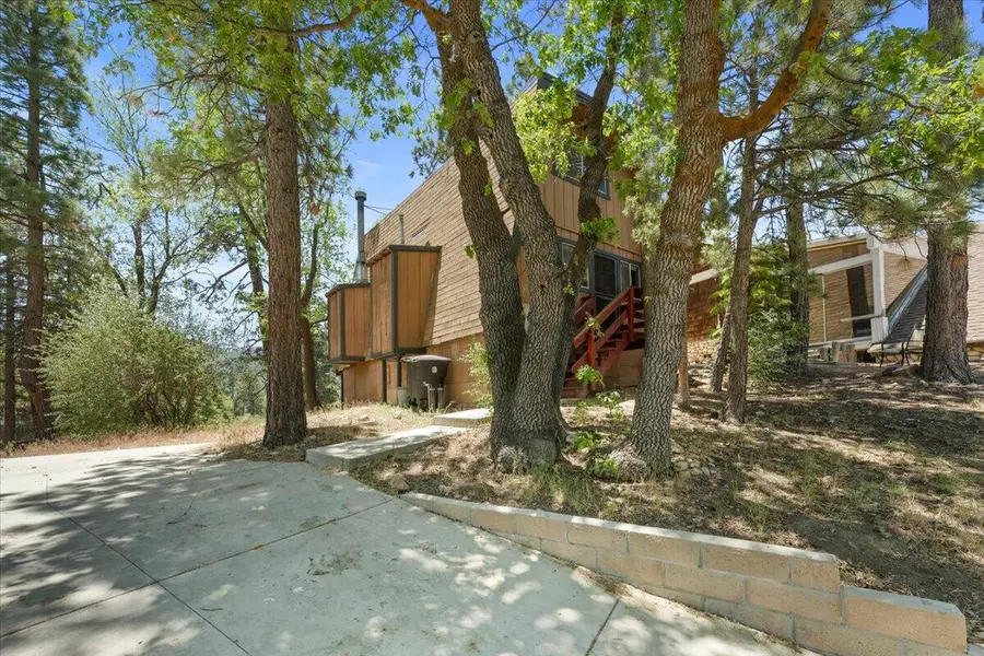 1011 Butte Avenue, Big Bear City, CA 92314 - #3