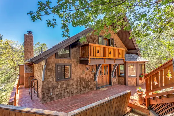 24863 Ponderosa Drive, Idyllwild, CA 92549