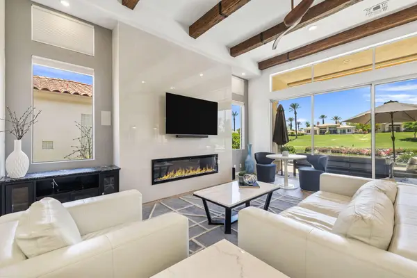 513 Falcon View Circle, Palm Desert, CA 92211