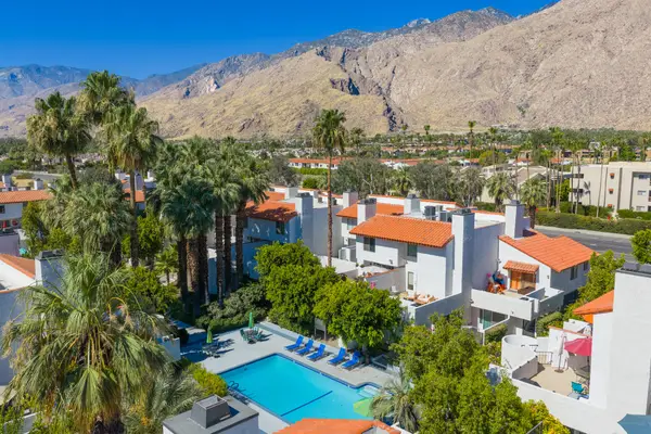 280 S Avenida Caballeros #214, Palm Springs, CA 92262