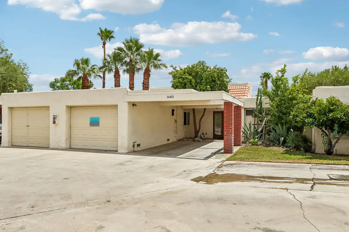 1683 Tam O Shanter Plaza, Palm Springs, CA 92264 - #1