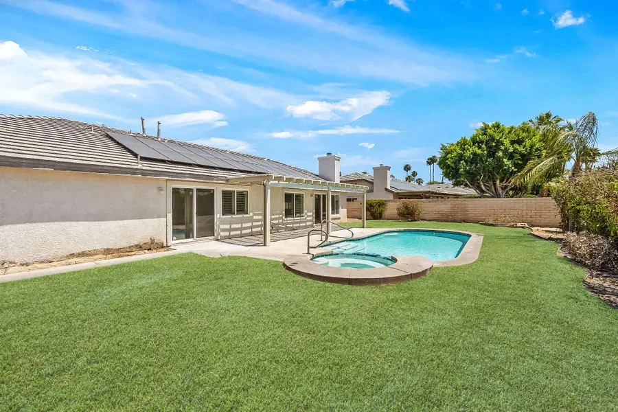 76 Sutton Place S, Palm Desert, CA 92211 - #3