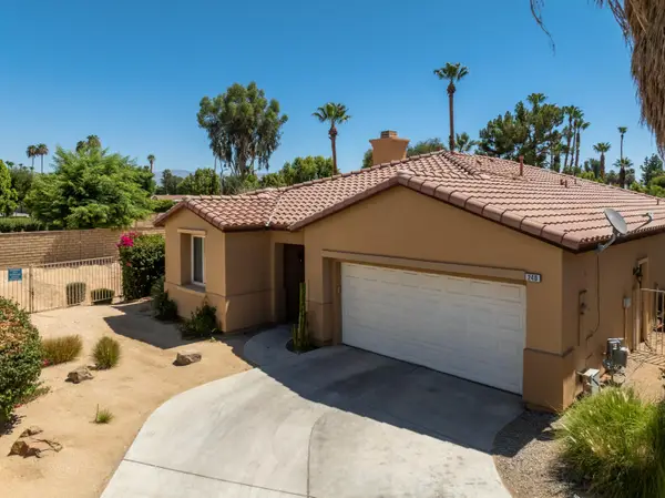 240 Paseo Vista Circle, Palm Desert, CA 92260