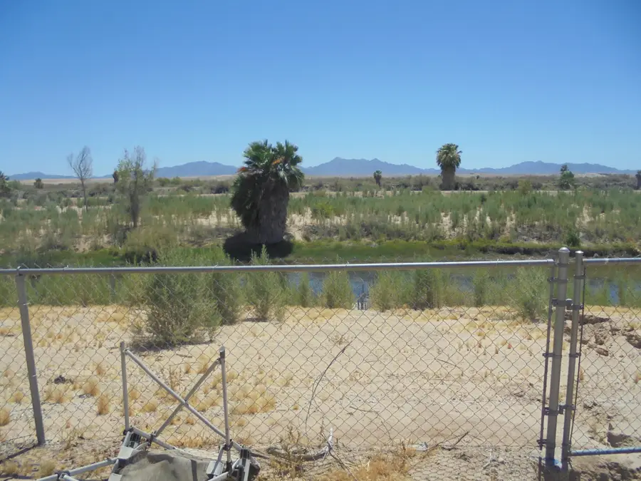 1536 Riviera Drive, Blythe, CA 92225 - #2