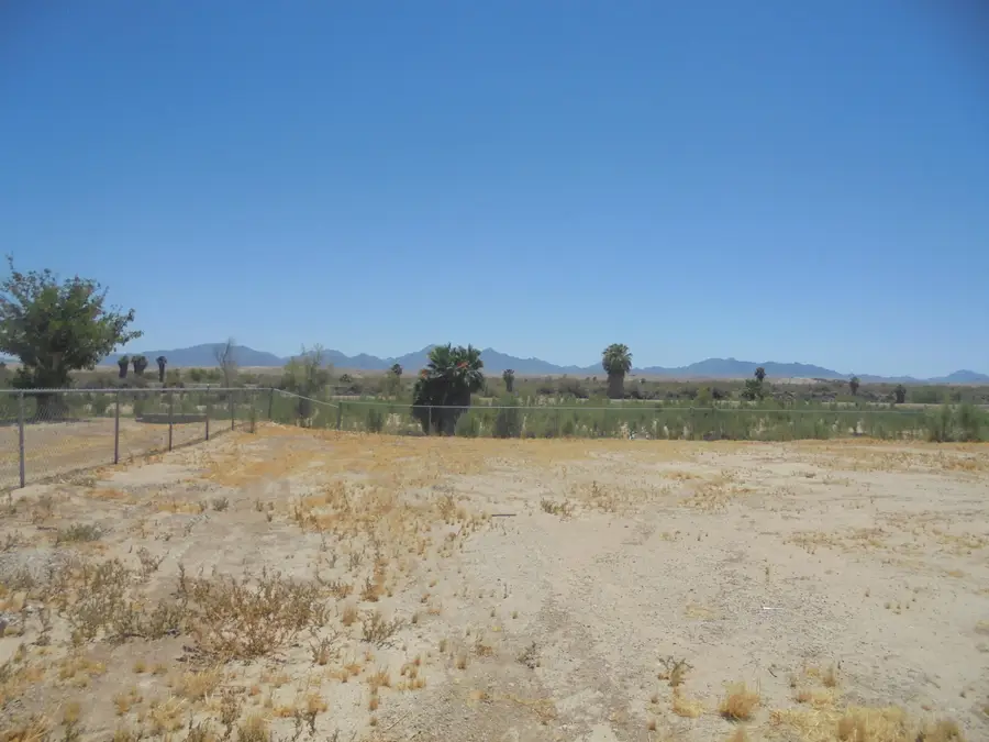 1536 Riviera Drive, Blythe, CA 92225 - #3
