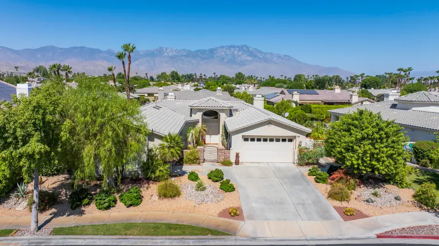 19 Scarborough Way, Rancho Mirage, CA 92270 - #2