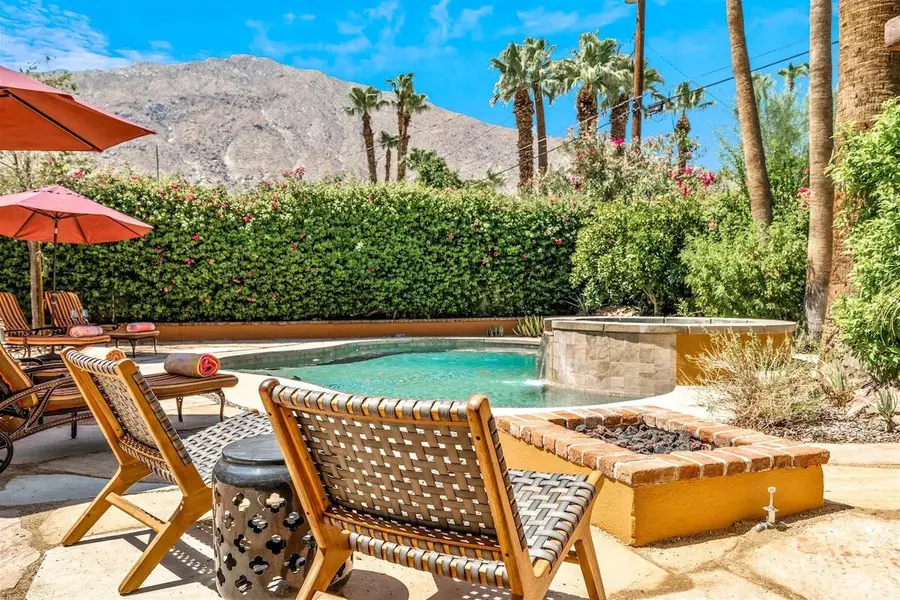 216 E Palo Verde Avenue, Palm Springs, CA 92264 - #3