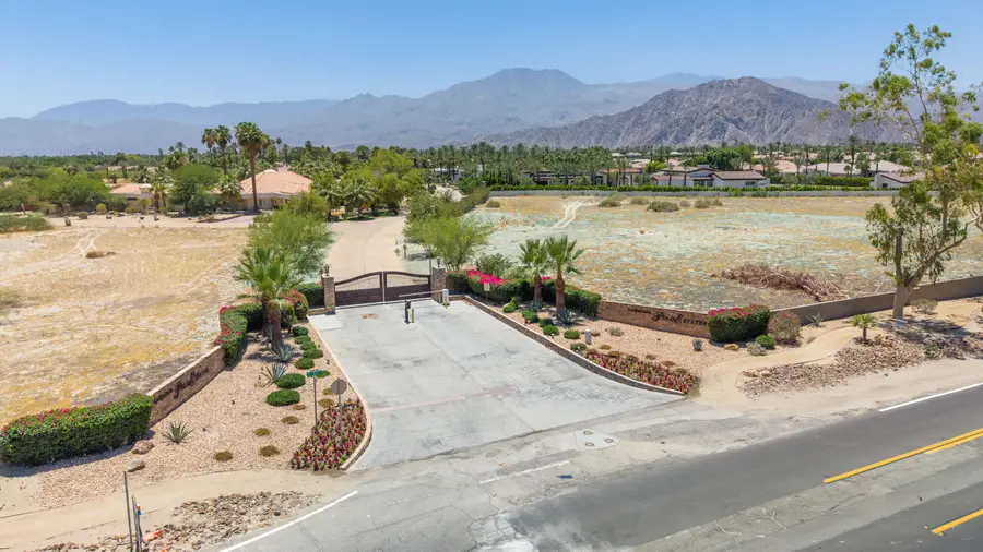 2 Vista Montana Road, La Quinta, CA 92253 - #2
