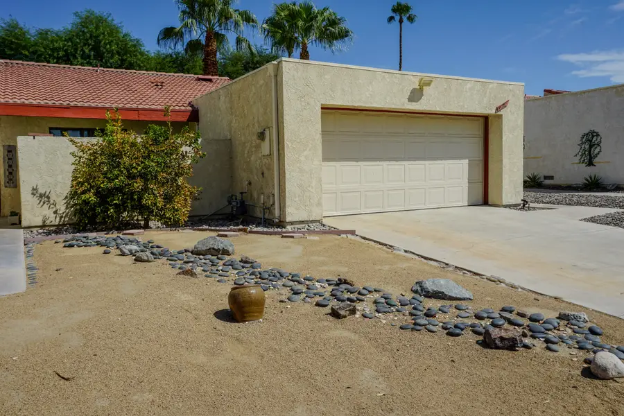 49272 Wayne Street, Indio, CA 92201 - #2