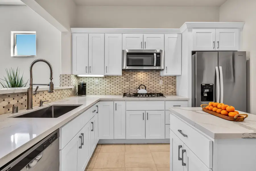 141 Kavenish Drive, Rancho Mirage, CA 92270 - #2