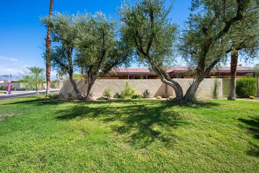 200 N Hermosa Drive, Palm Springs, CA 92262 - #3