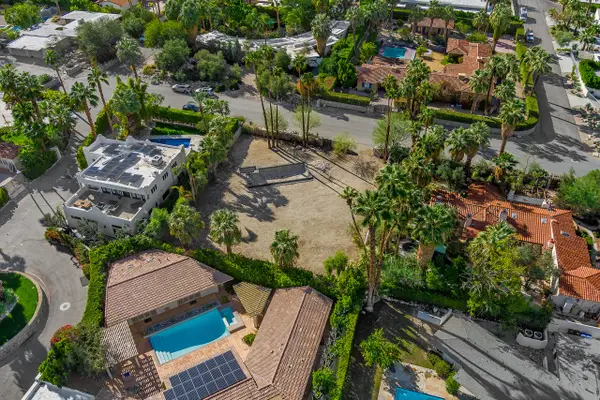 430 S Patencio Road, Palm Springs, CA 92262