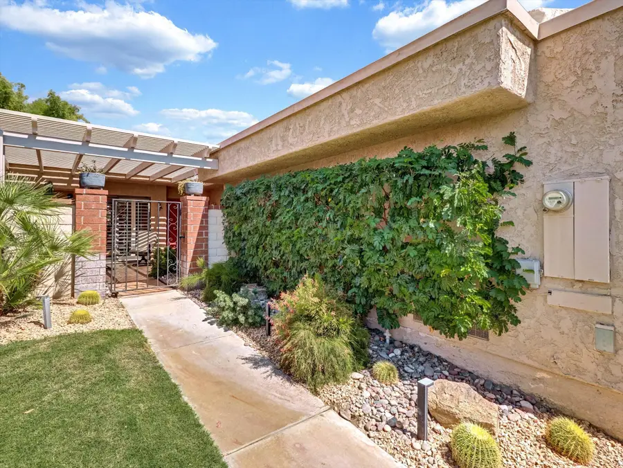 35886 Paseo Circulo W, Cathedral City, CA 92234 - #3