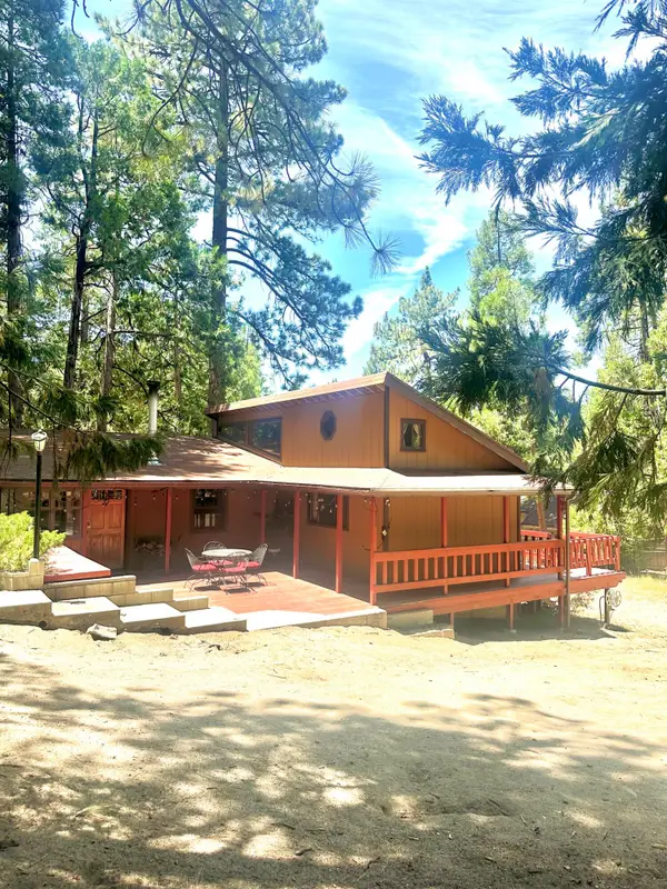54820 Fern Drive, Idyllwild, CA 92549