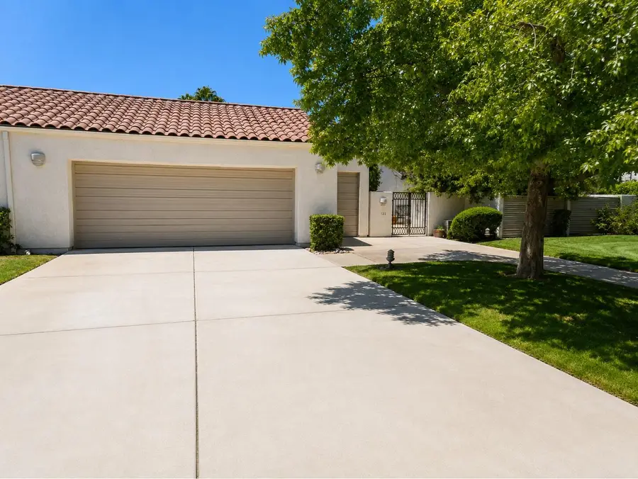 721 Inverness Drive, Rancho Mirage, CA 92270 - #2