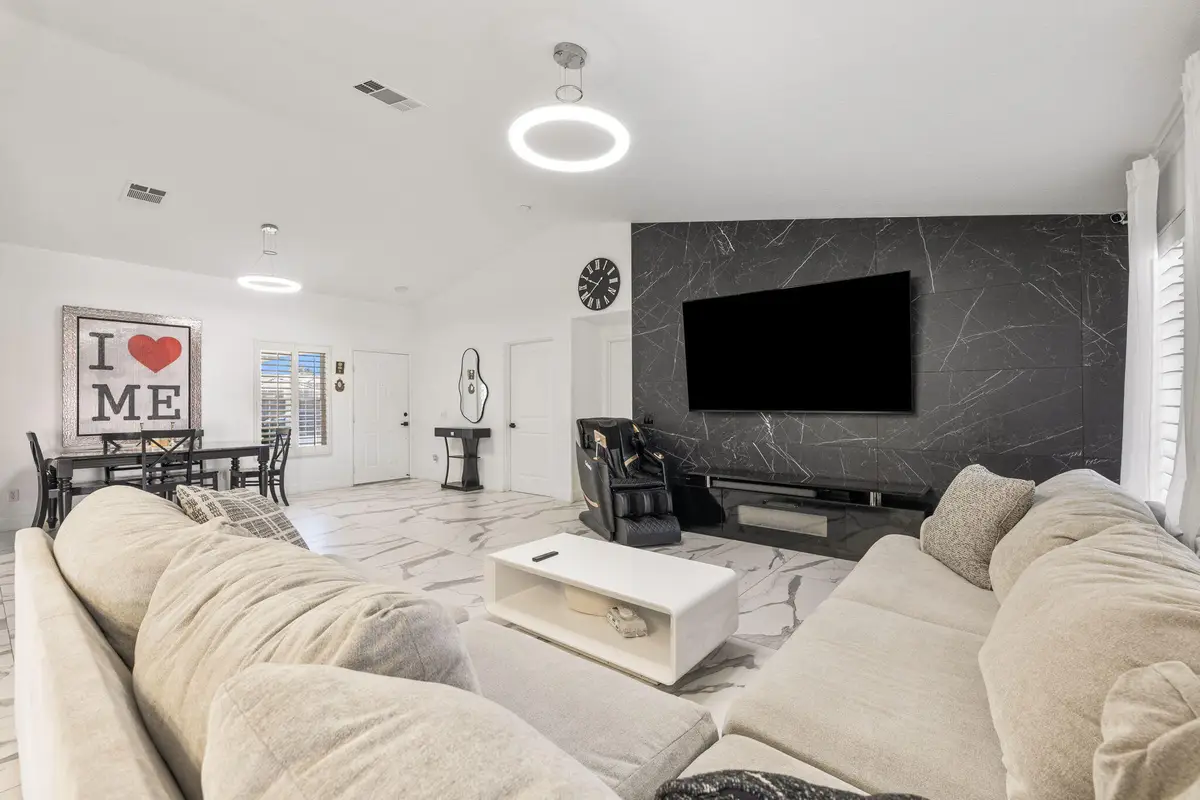 37851 Hollister Drive, Palm Desert, CA 92211 - #1