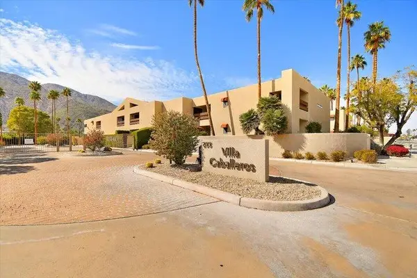255 S Avenida Caballeros #305, Palm Springs, CA 92262