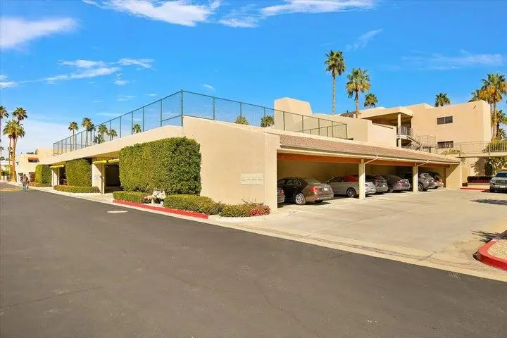 255 S Avenida Caballeros #305, Palm Springs, CA 92262 - #2