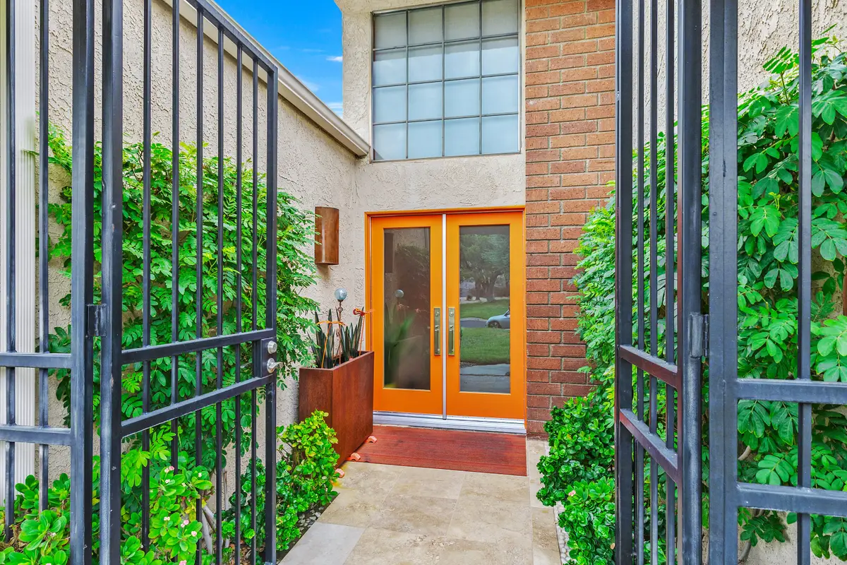 35983 E Paseo Circulo E, Cathedral City, CA 92234 - #1
