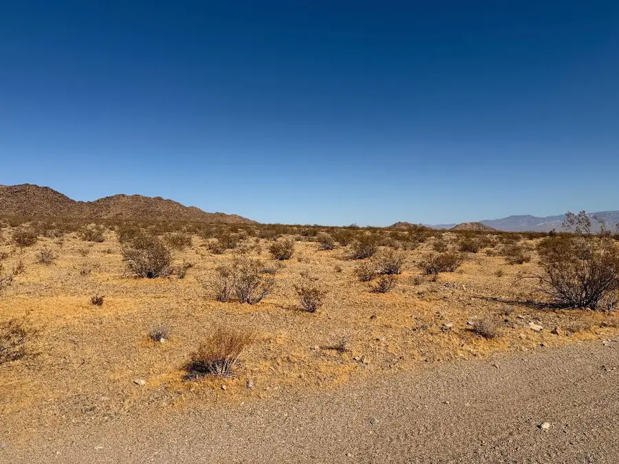 31 Brucite Street, Lucerne Valley, CA 92356 - #3