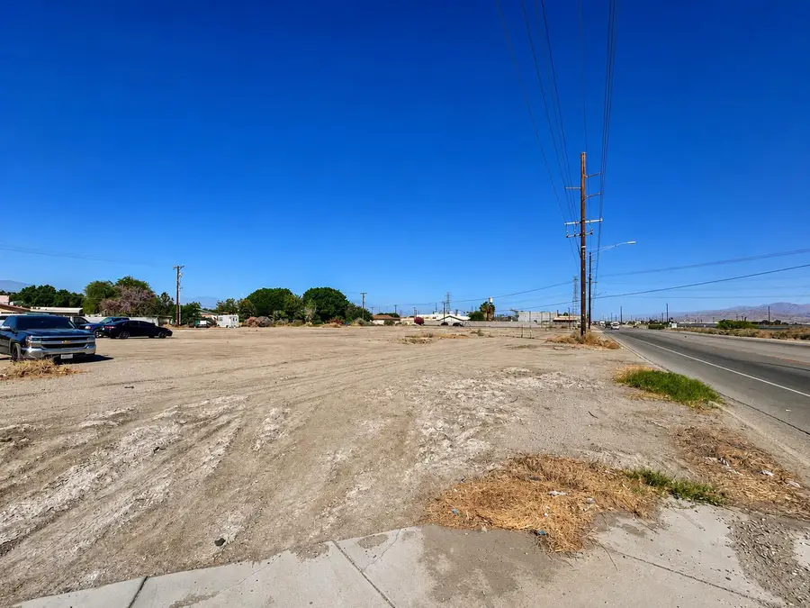 50529 Grapefruit Boulevard, Coachella, CA 92236 - #2