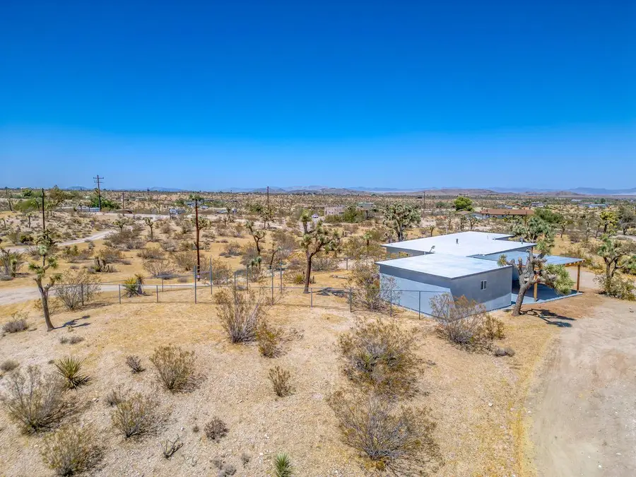58137 Sun Mesa Drive, Yucca Valley, CA 92284 - #3
