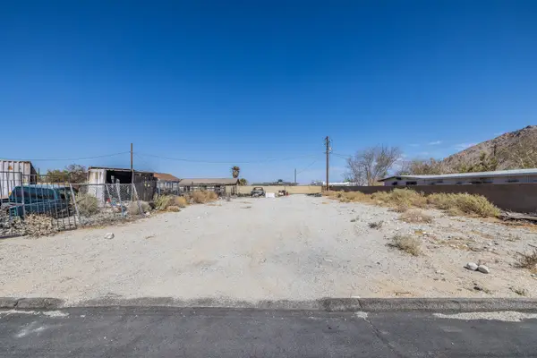 Lot 200 Oreana Avenue, Palm Springs, CA 92262