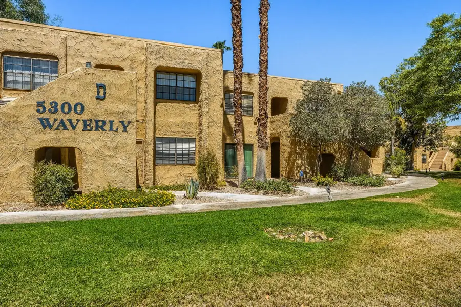 5300 E Waverly Drive #D5, Palm Springs, CA 92264 - #2