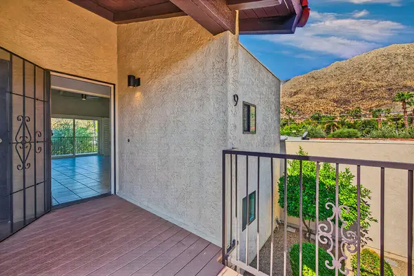 2160 S Palm Canyon Drive #9, Palm Springs, CA 92264