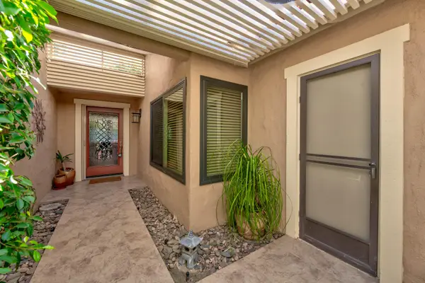 254 La Paz Way, Palm Desert, CA 92260