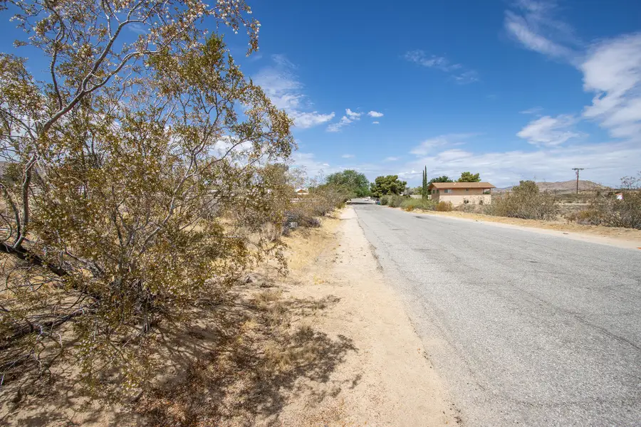 205 Division Street, Joshua Tree, CA 92252 - #3