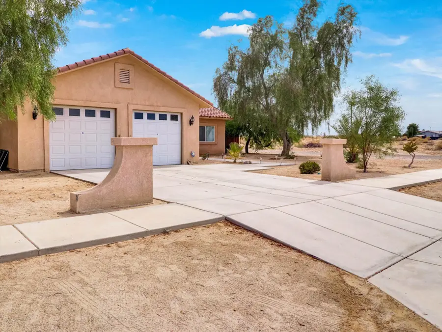 1081 Aberdeen Drive, Thermal, CA 92274 - #2