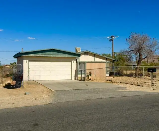 6437 Indio Avenue, Yucca Valley, CA 92284 - #2