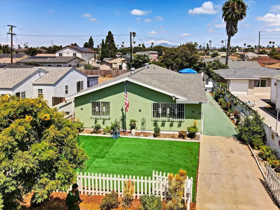 135 Woodlawn Avenue, Chula Vista, CA 91910 - #2