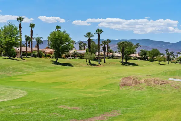 883 Mesa Grande Drive, Palm Desert, CA 92211
