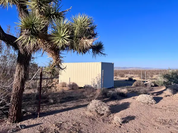 777 Lambert Lane, Landers, CA 92285
