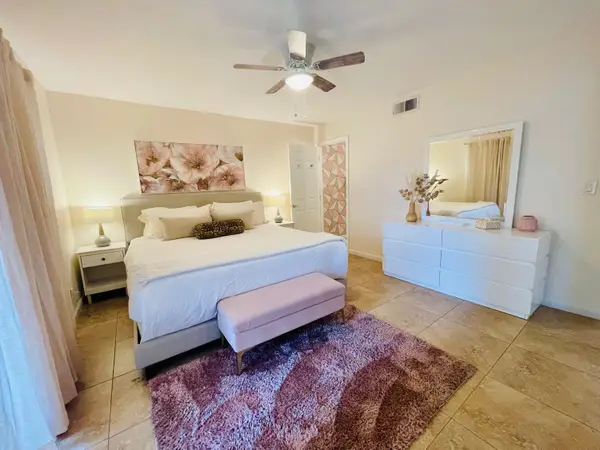 5301 E Waverly Drive #171, Palm Springs, CA 92264