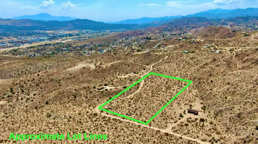 104 Bandera Road, Yucca Valley, CA 92284 - #2