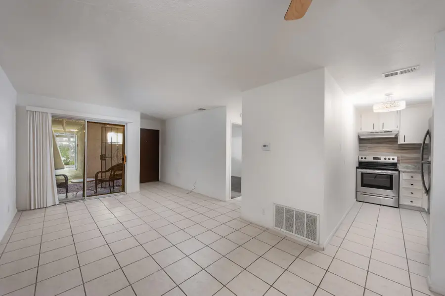 470 N Villa Court #109, Palm Springs, CA 92262 - #3