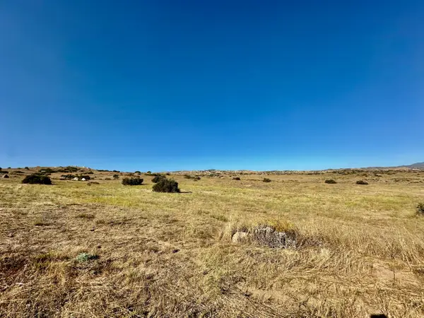 41300 Jojoba Hills Circle, Aguanga, CA 92536