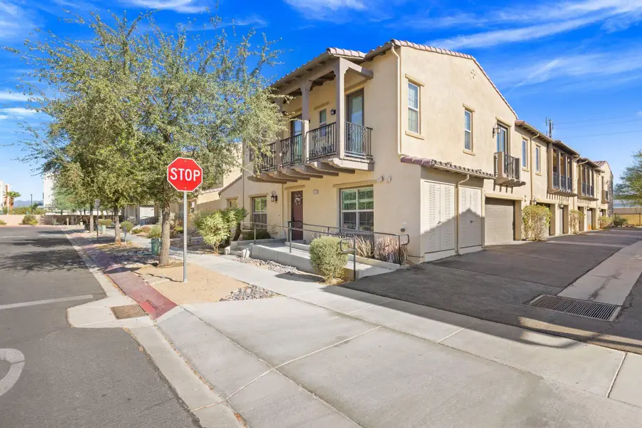 124 Paseo Bravo, Palm Desert, CA 92211 - #2