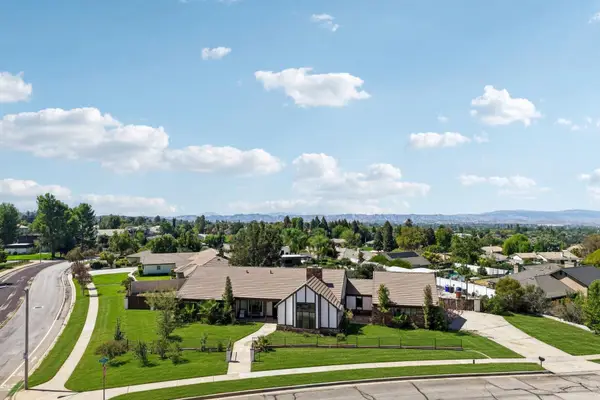 36261 Serape Drive, Yucaipa, CA 92399
