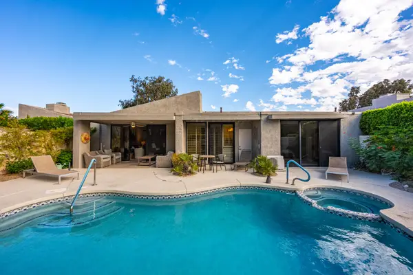 971 Sundance Circle N, Palm Springs, CA 92262