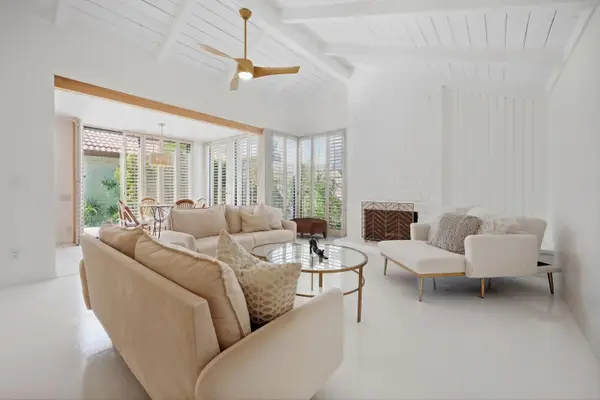 2440 S Linden Way #B, Palm Springs, CA 92264