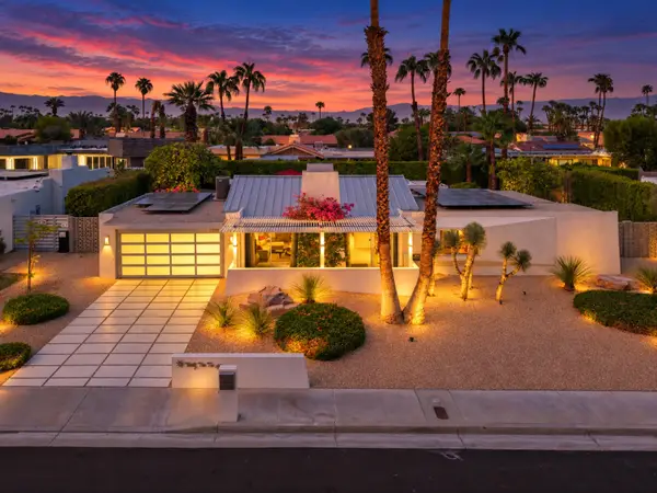 2210 E Calle Papagayo, Palm Springs, CA 92262