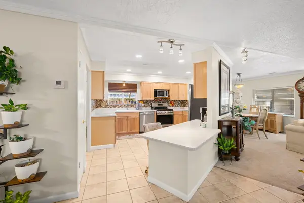 74711 Dillon Road #329, Desert Hot Springs, CA 92241