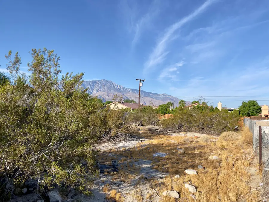 1 Avenida Atezada, Desert Hot Springs, CA 92240 - #2