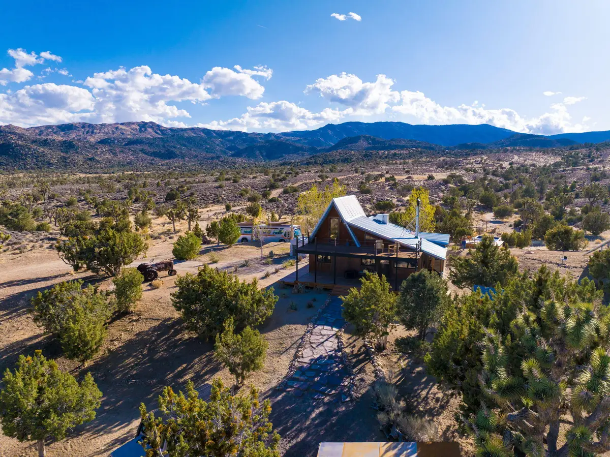 1102 Burlington Road, Pioneertown, CA 92268 - #1