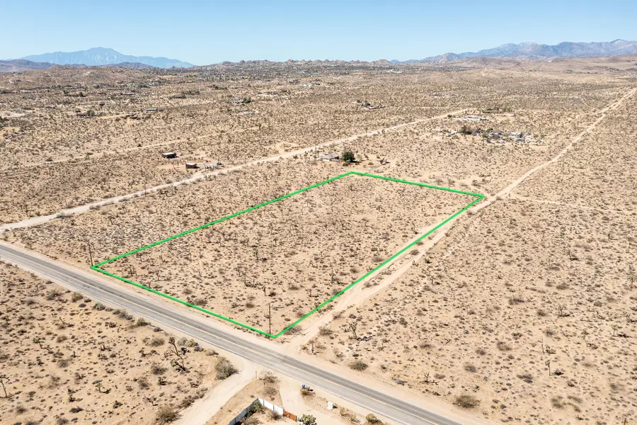58470 Mesa Drive, Yucca Valley, CA 92284 - #2