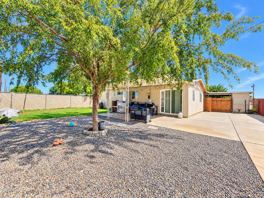 421 S 5th Street, Blythe, CA 92225 - #2